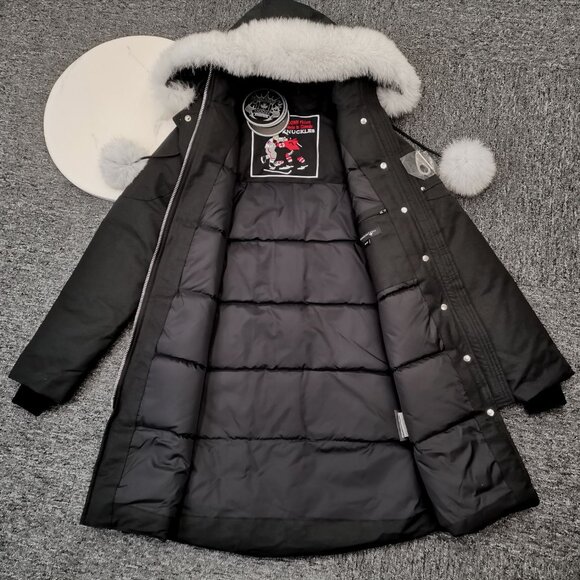 Moose Knuckles Women‘s Jacket - Picture 5 of 6